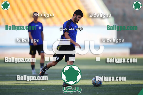 استقلال 2–0 پیروزان