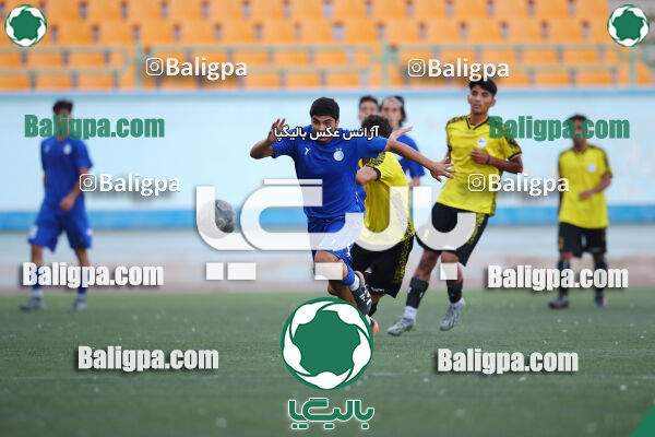 استقلال 2–0 پیروزان