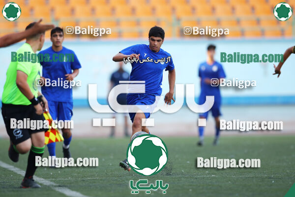 استقلال 2–0 پیروزان