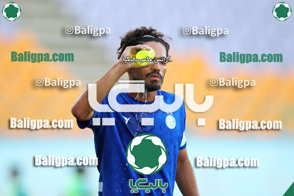 استقلال 2–0 پیروزان