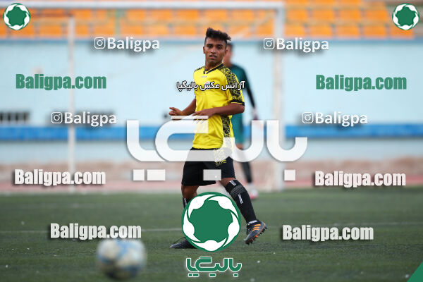 استقلال 2–0 پیروزان