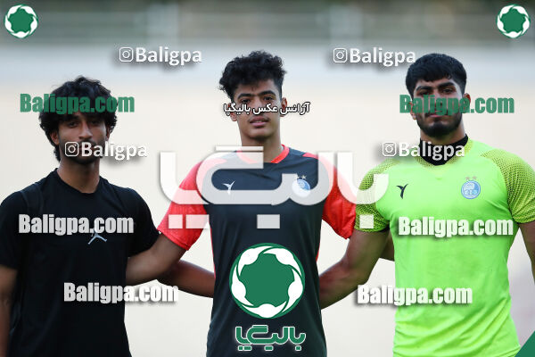 استقلال 2–0 پیروزان