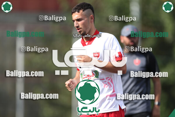 پرسپولیس 2–0 انرژی پیشرو ایرانیان