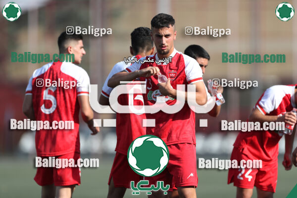 پرسپولیس 2–0 انرژی پیشرو ایرانیان