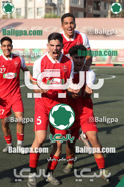 پرسپولیس 2–0 انرژی پیشرو ایرانیان