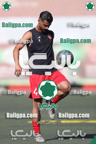 پرسپولیس 2–1 کیا