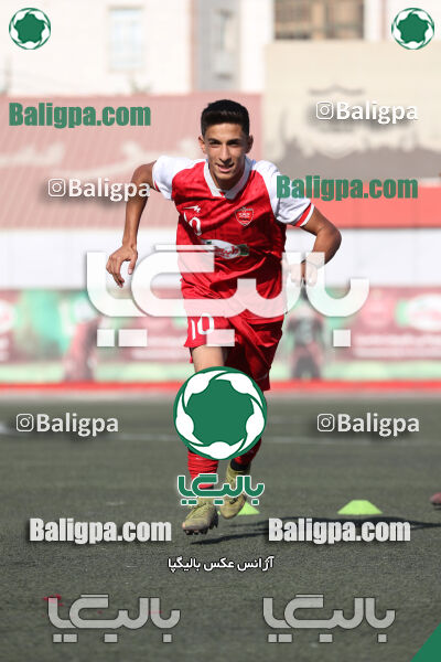 پرسپولیس 2–1 کیا
