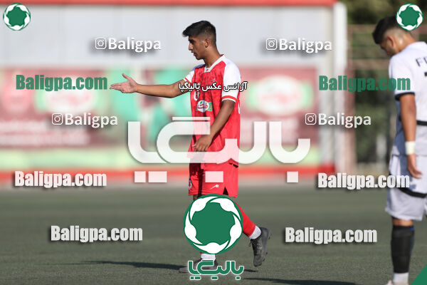 پرسپولیس 2–1 کیا