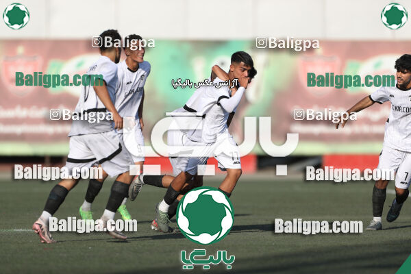 پرسپولیس 2–1 کیا