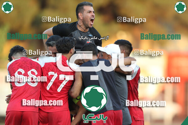 پرسپولیس 2–1 کیا