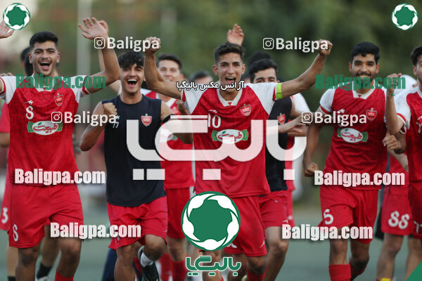 پرسپولیس 2–1 کیا