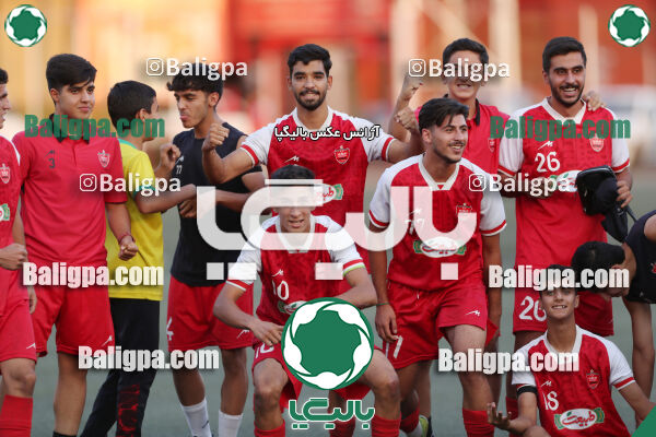 پرسپولیس 2–1 کیا