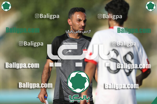 عقاب ۰ - ۰ پرسپولیس