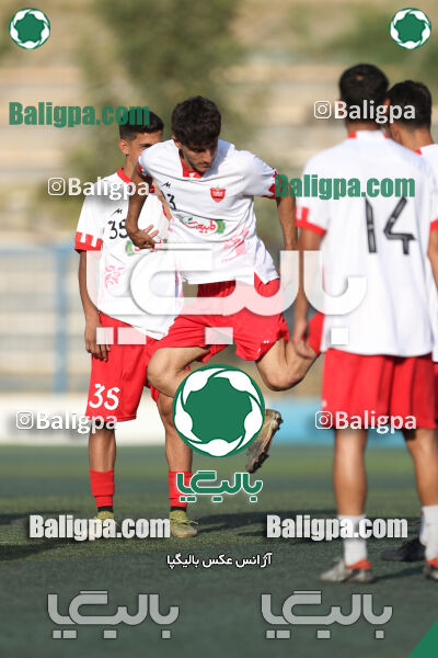 عقاب ۰ - ۰ پرسپولیس