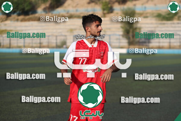 عقاب ۰ - ۰ پرسپولیس