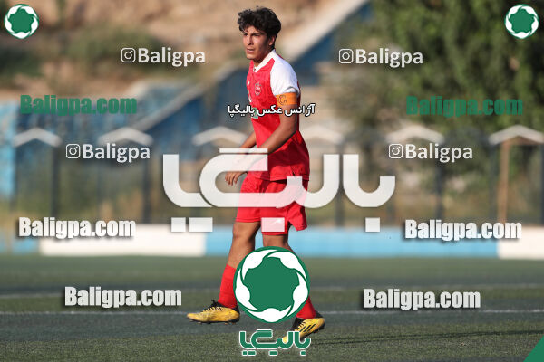 عقاب ۰ - ۰ پرسپولیس