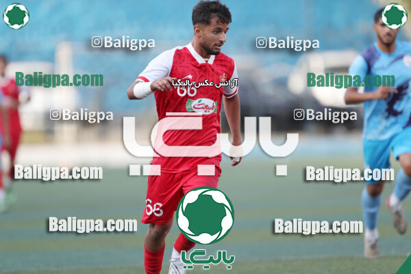 عقاب ۰ - ۰ پرسپولیس
