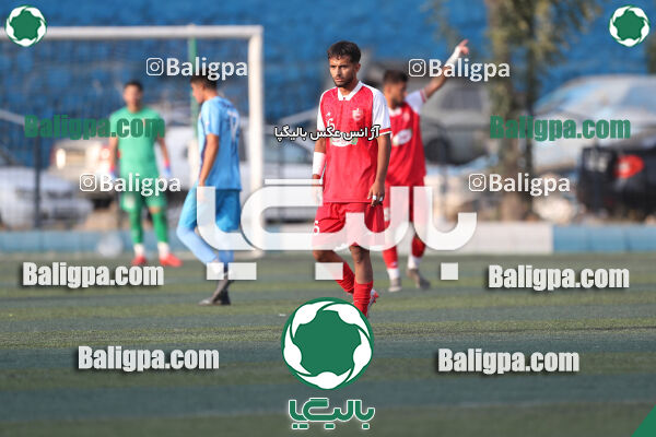 عقاب ۰ - ۰ پرسپولیس