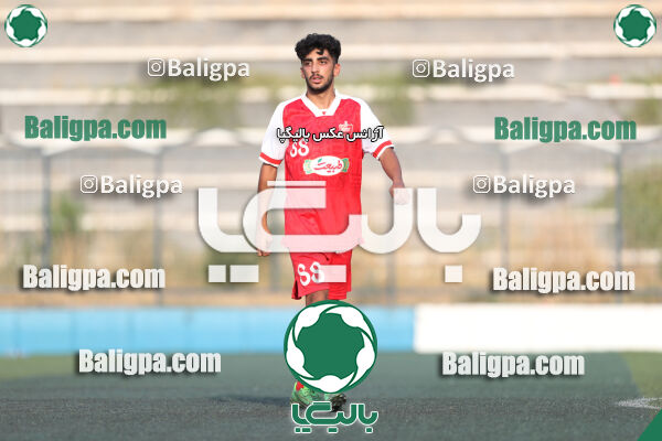 عقاب ۰ - ۰ پرسپولیس