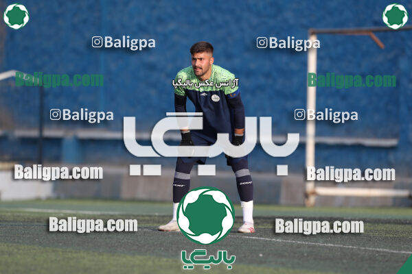 عقاب ۰ - ۰ پرسپولیس