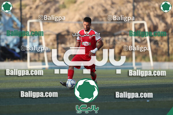 عقاب ۰ - ۰ پرسپولیس