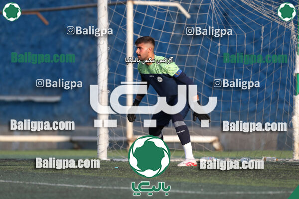 عقاب ۰ - ۰ پرسپولیس
