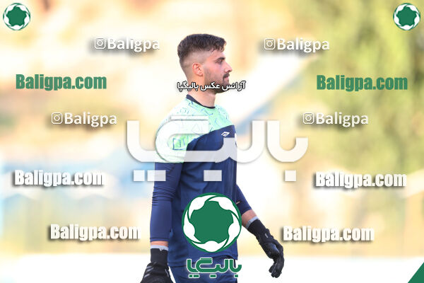 عقاب ۰ - ۰ پرسپولیس