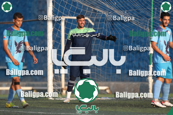 عقاب ۰ - ۰ پرسپولیس