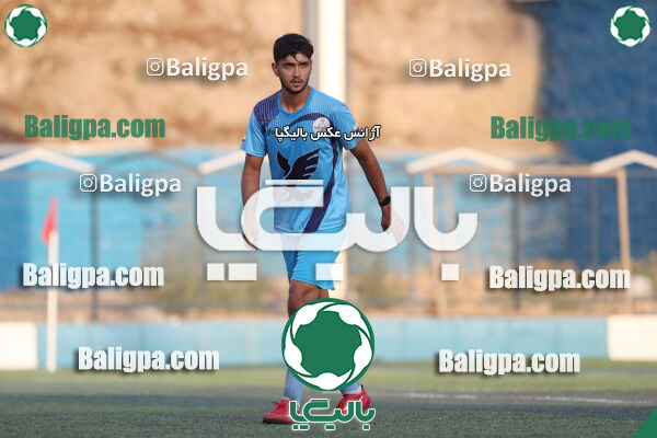 عقاب ۰ - ۰ پرسپولیس