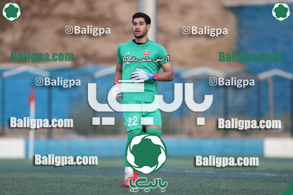 عقاب ۰ - ۰ پرسپولیس