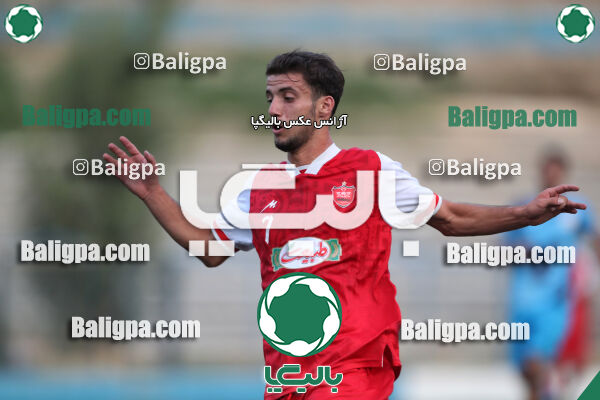 عقاب ۰ - ۰ پرسپولیس