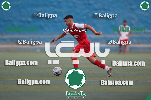 عقاب ۰ - ۰ پرسپولیس