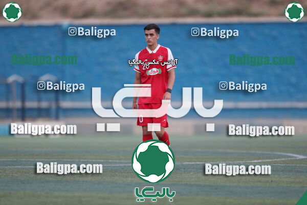 عقاب ۰ - ۰ پرسپولیس