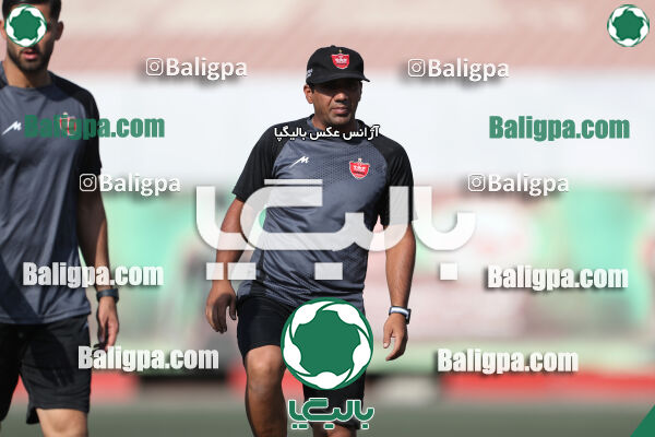 پرسپولیس 5–0 پیروزان تکین ایرانیان