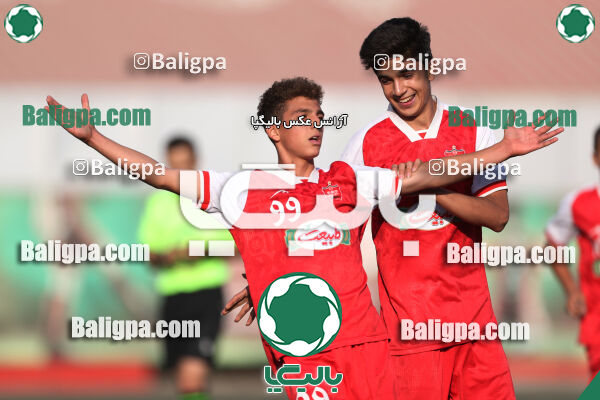 پرسپولیس 5–0 پیروزان تکین ایرانیان