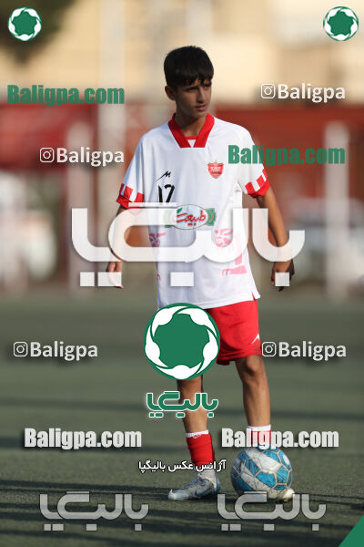 پرسپولیس 5–0 پیروزان تکین ایرانیان