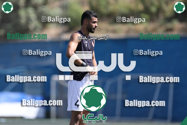 آریو مهر 1–3 پرسپولیس