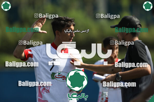 آریو مهر 1–3 پرسپولیس