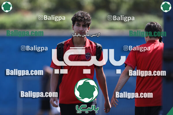 آریو مهر 1–3 پرسپولیس