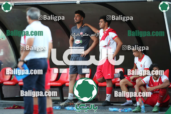پرسپولیس 2–0 نیروی زمینی