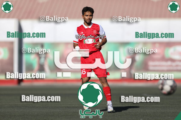 پرسپولیس 2–0 نیروی زمینی