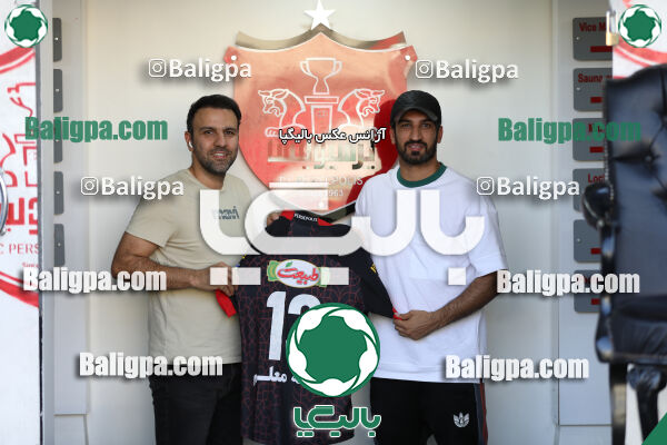 پرسپولیس 2–0 نیروی زمینی