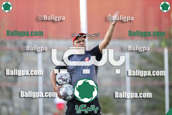 پرسپولیس 2–0 نیروی زمینی