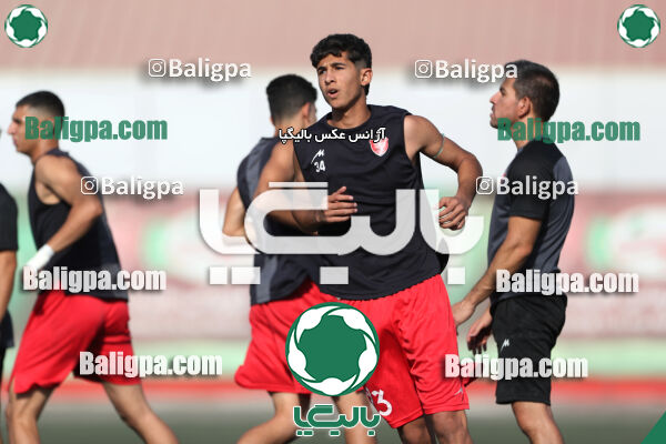 پرسپولیس 1–0 پیروزان تکین ایرانیان
