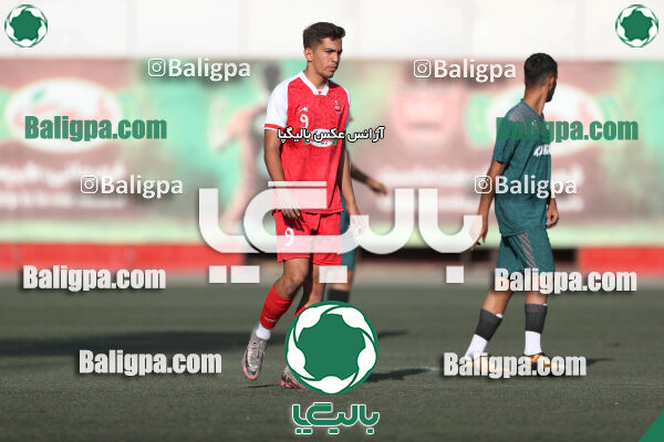 پرسپولیس 1–3 نارنجی پوشان کوهسار