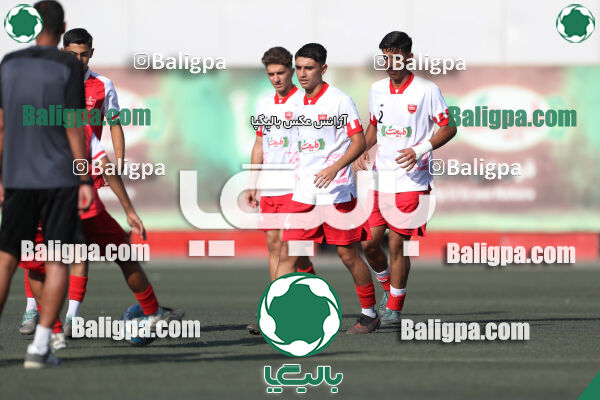 پرسپولیس 1–3 نارنجی پوشان کوهسار
