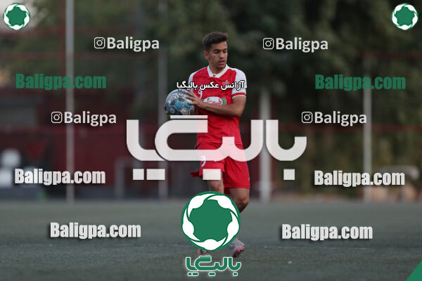 پرسپولیس 1–3 نارنجی پوشان کوهسار