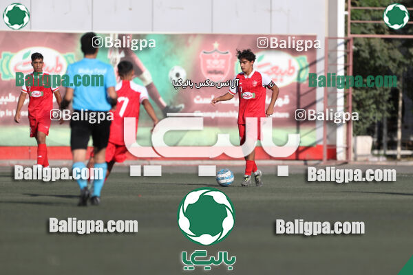پرسپولیس 1–3 نارنجی پوشان کوهسار