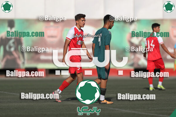 پرسپولیس 1–3 نارنجی پوشان کوهسار