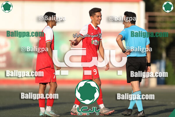 پرسپولیس 1–3 نارنجی پوشان کوهسار